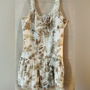 American Eagle Outfitters Floral Tie-Front Top size Large(petite)